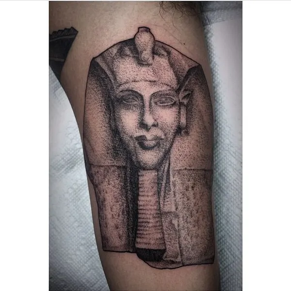 Full Circle Tattoo