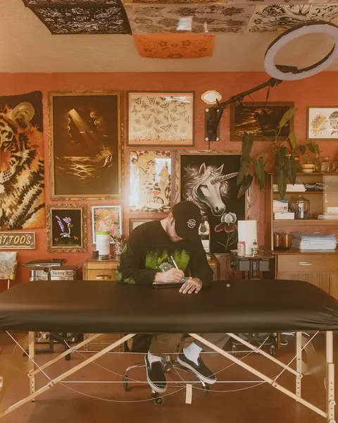 lindseebeetattoo
