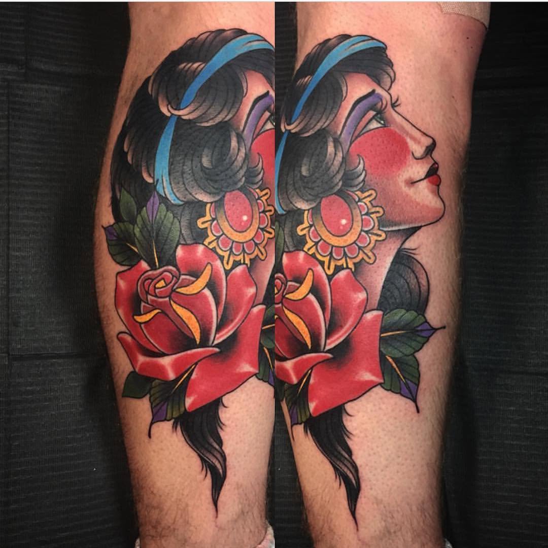 Full Circle Tattoo