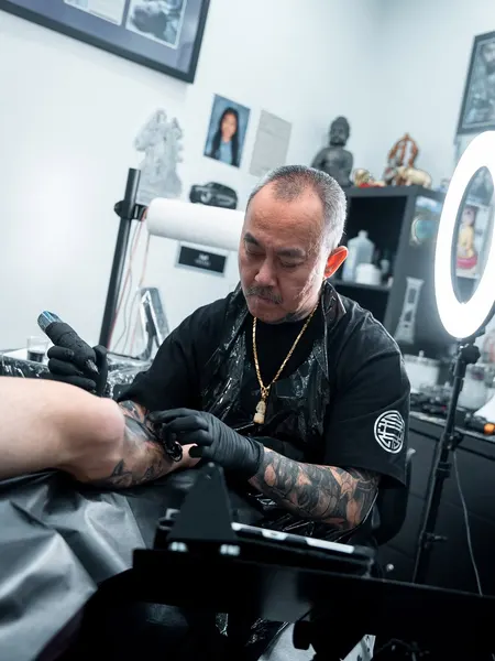 Robert Pho
