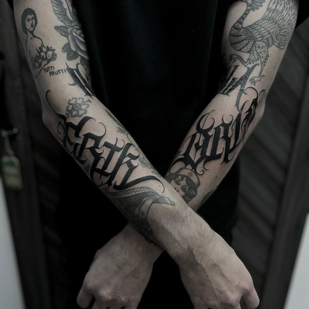 Lettering