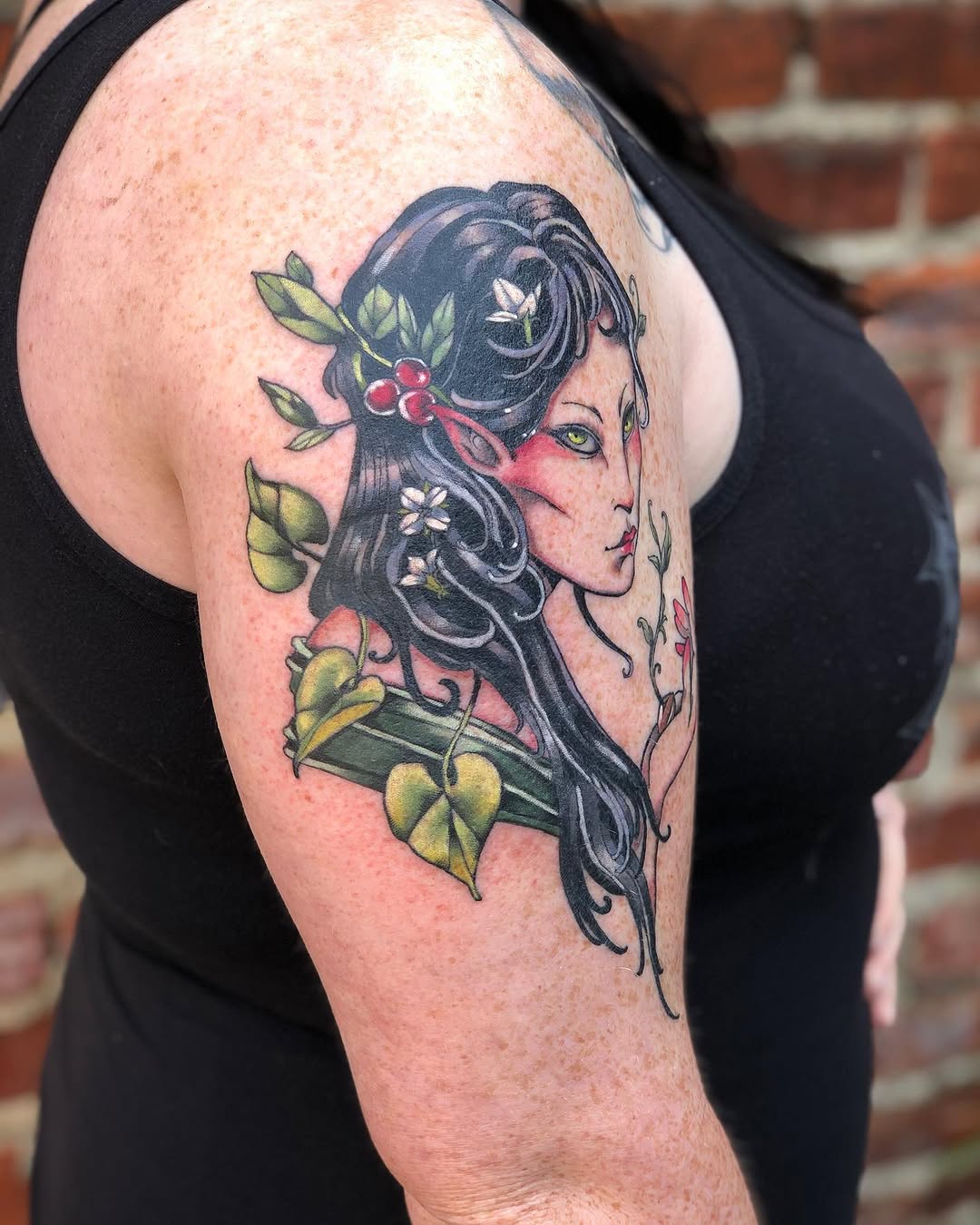 elliejoliv