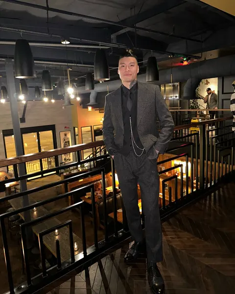 Clifford Chen