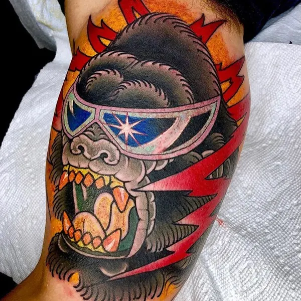 Full Circle Tattoo