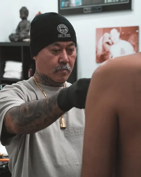 Robert Pho