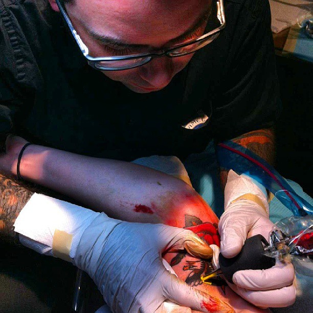 Full Circle Tattoo