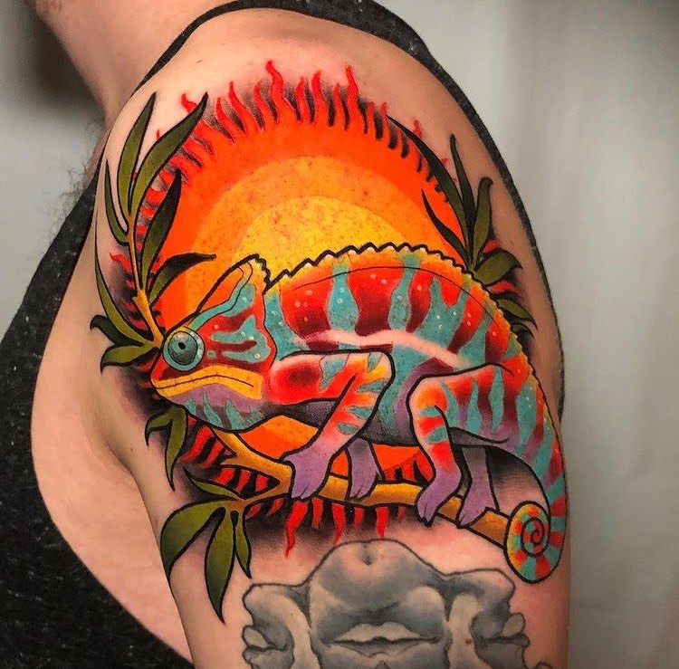 Ink and Dagger Tattoo