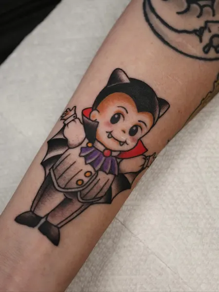 Full Circle Tattoo