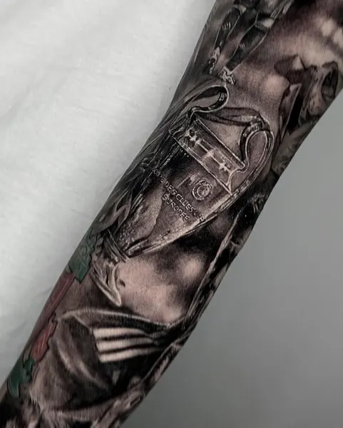 tattooist_bk