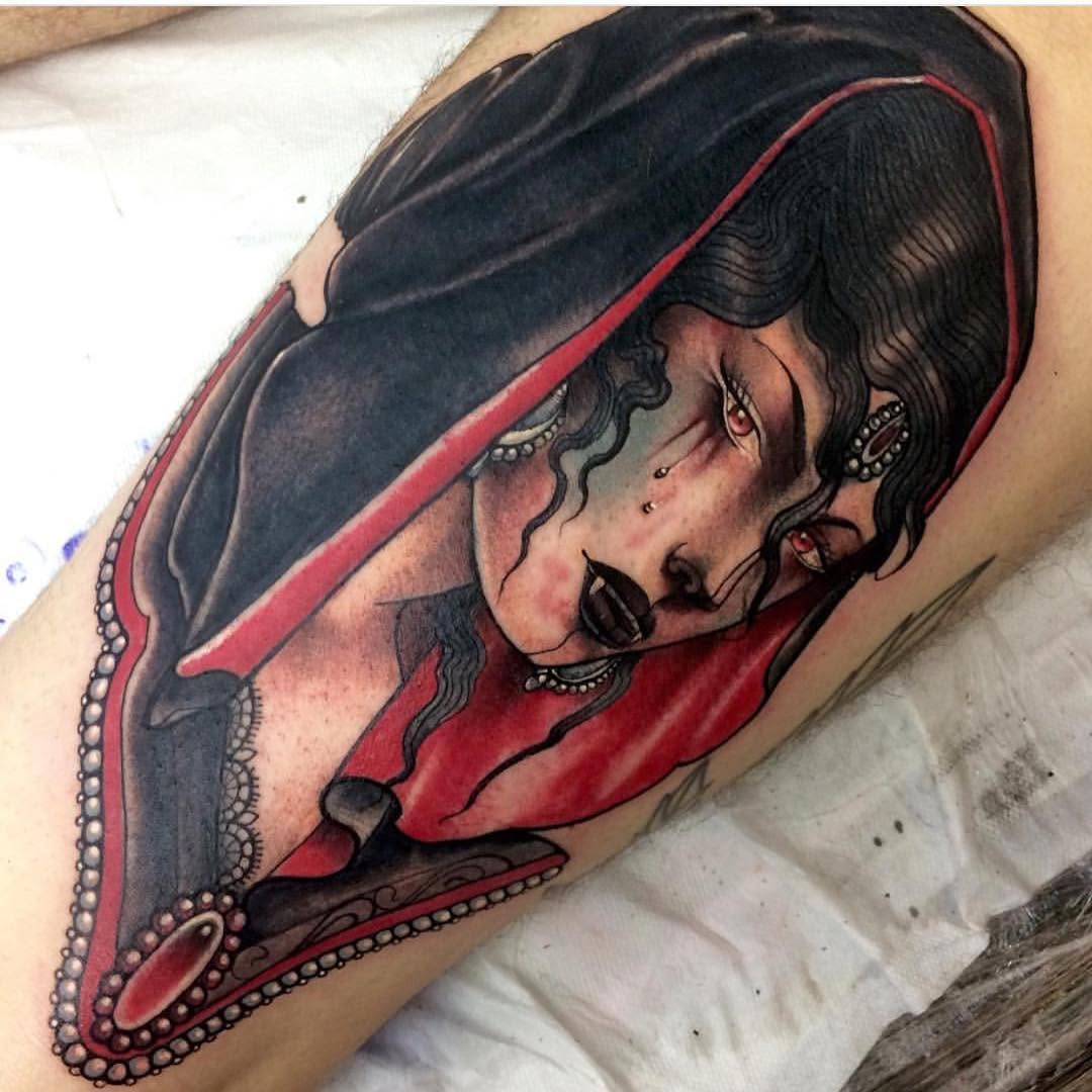 Full Circle Tattoo