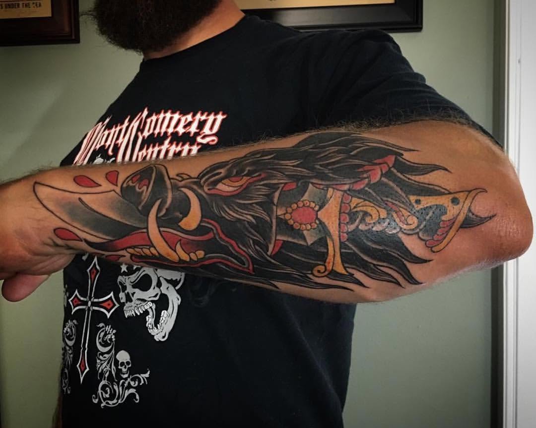 Full Circle Tattoo
