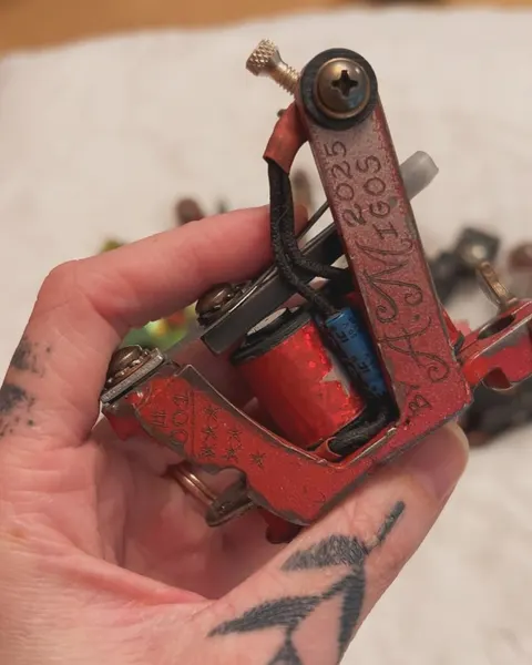 joshbovendertattoo