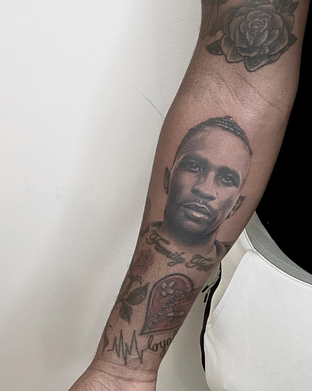tattooist_bk