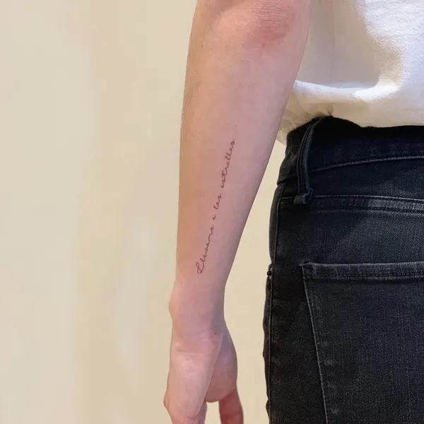 Flower, Lettering