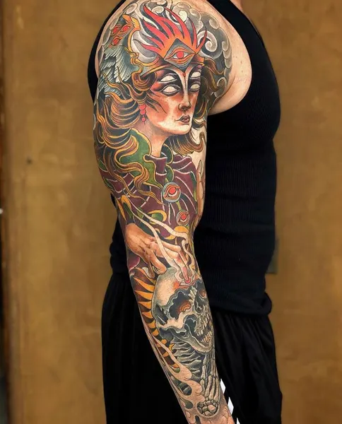 Full Circle Tattoo