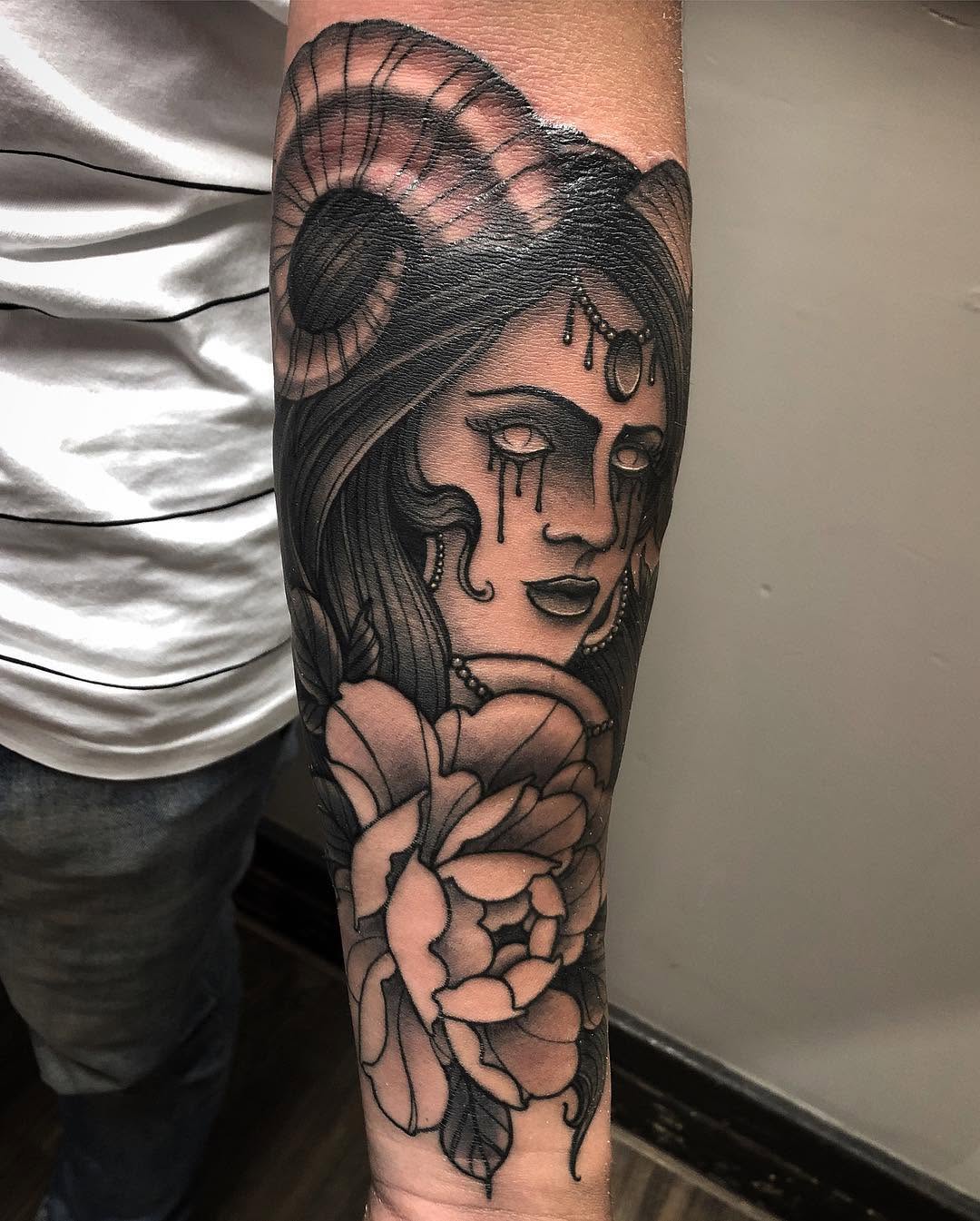 Guru Tattoo