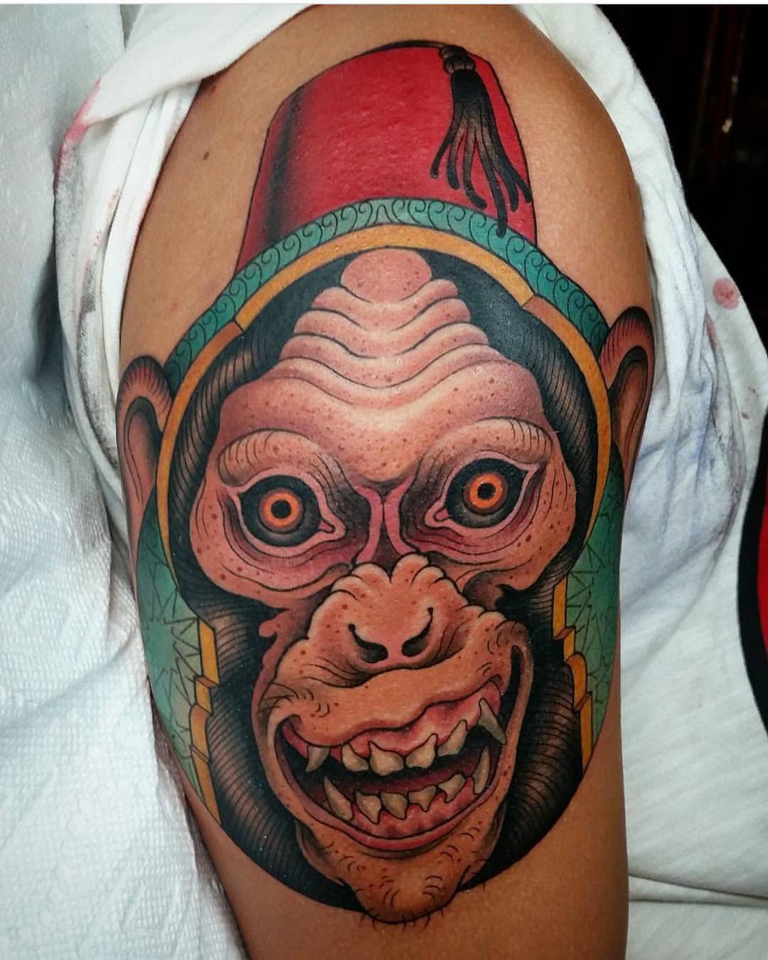 Full Circle Tattoo