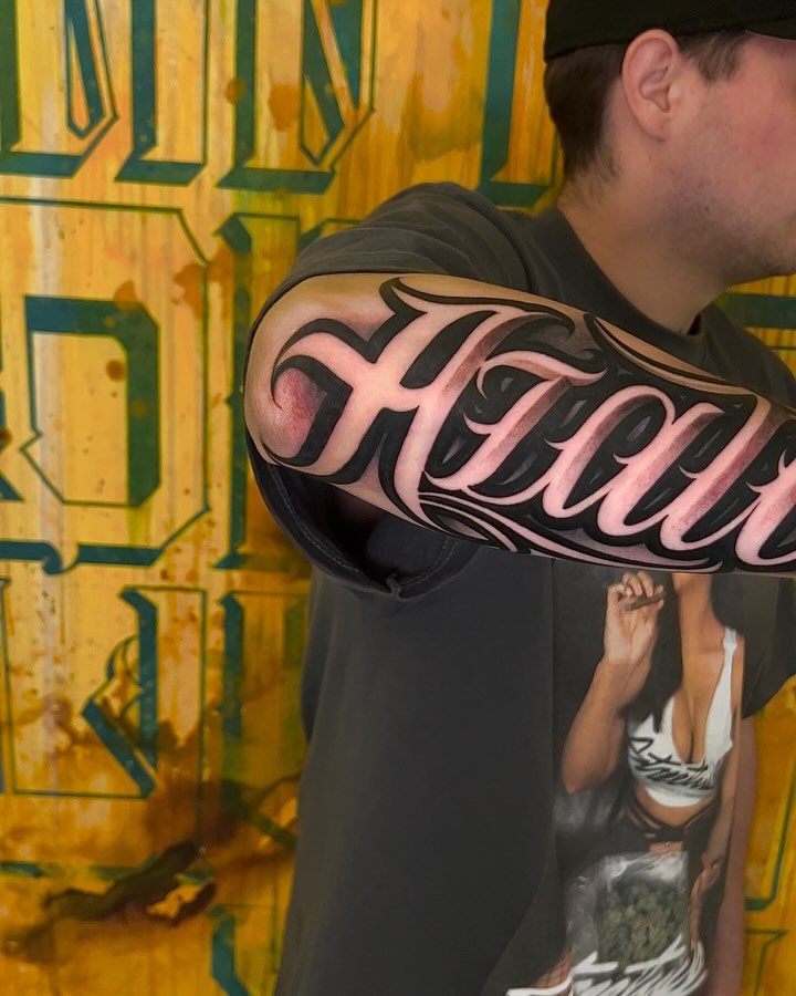 Lettering