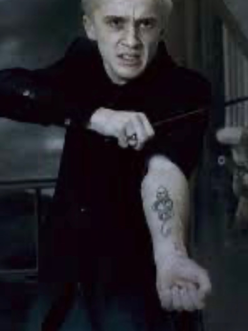 gara_tattooer