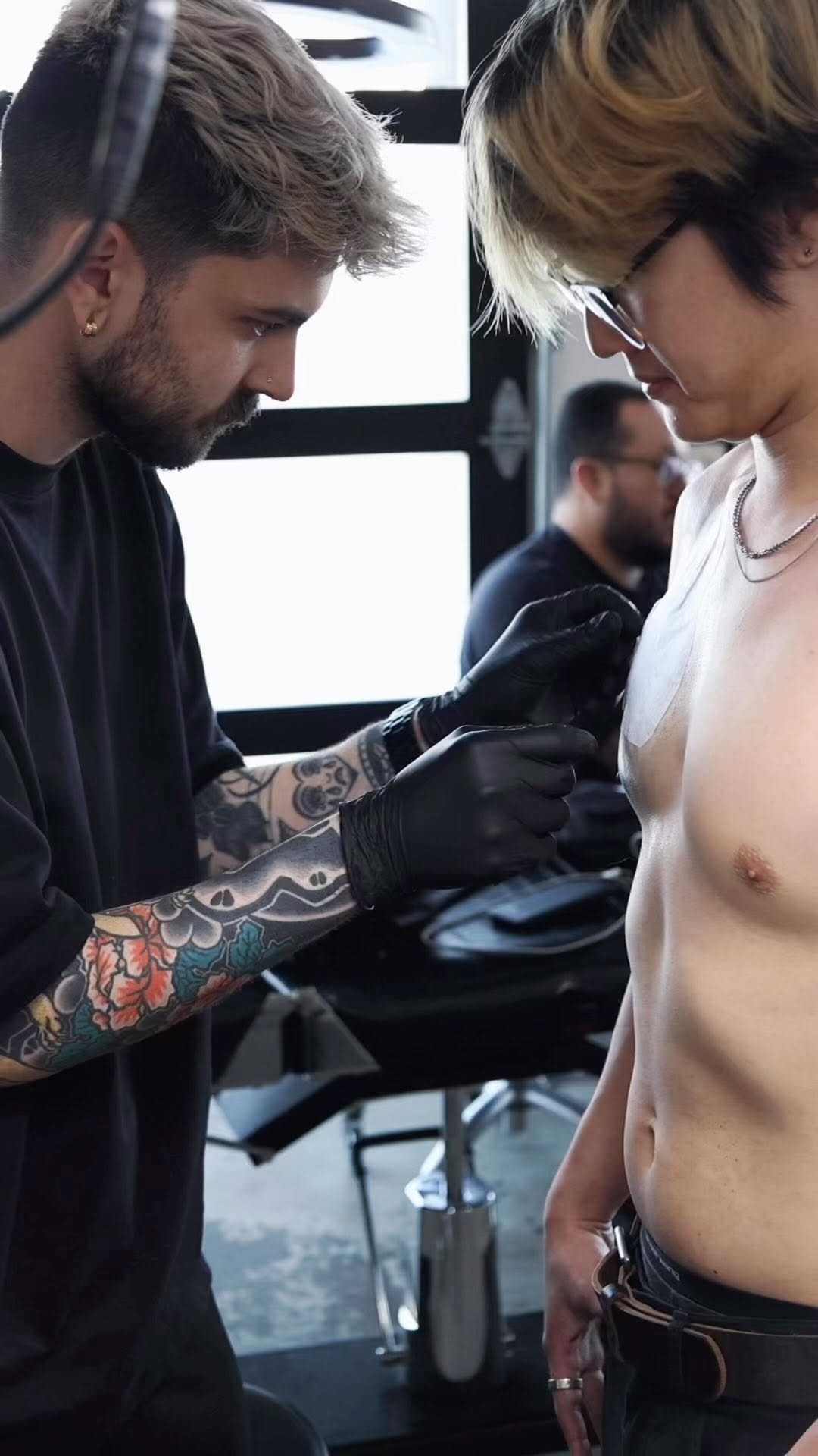 Full Circle Tattoo