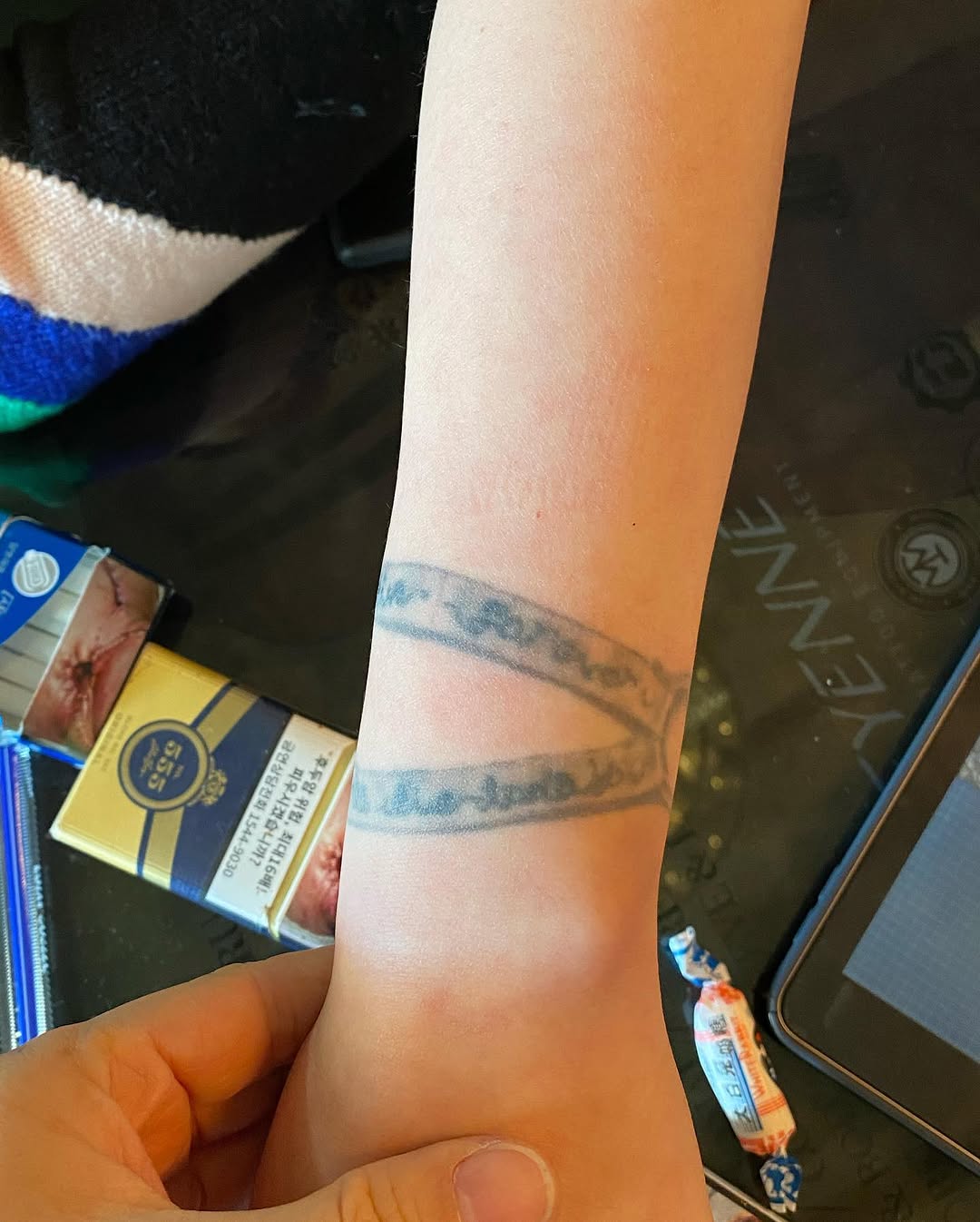tattooist_bk