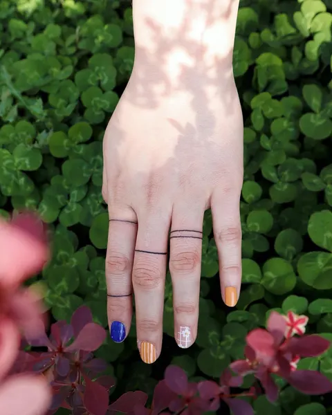 Geometric, Mini