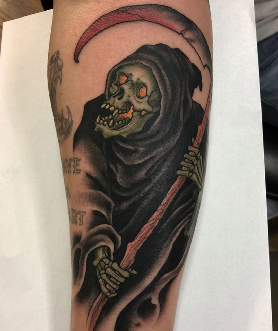 Full Circle Tattoo