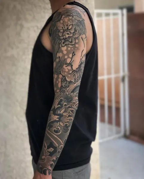 Full Circle Tattoo