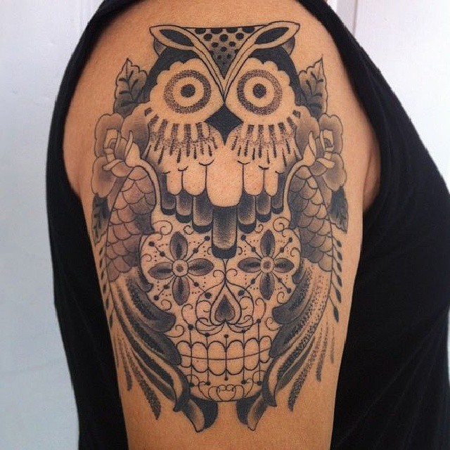 Full Circle Tattoo