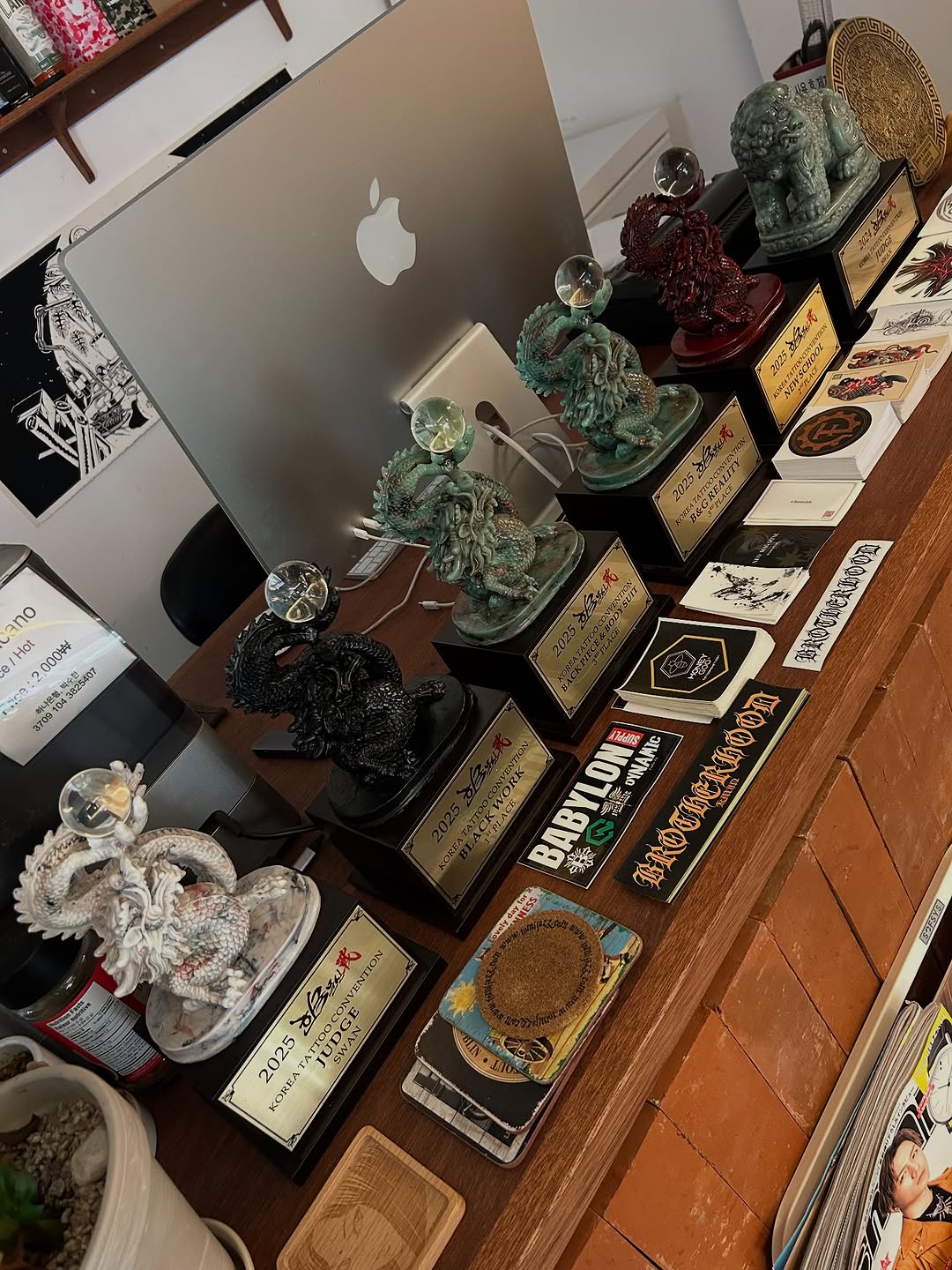 swan_tattooer