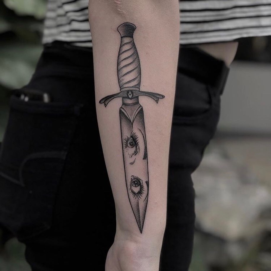 Ink and Dagger Tattoo