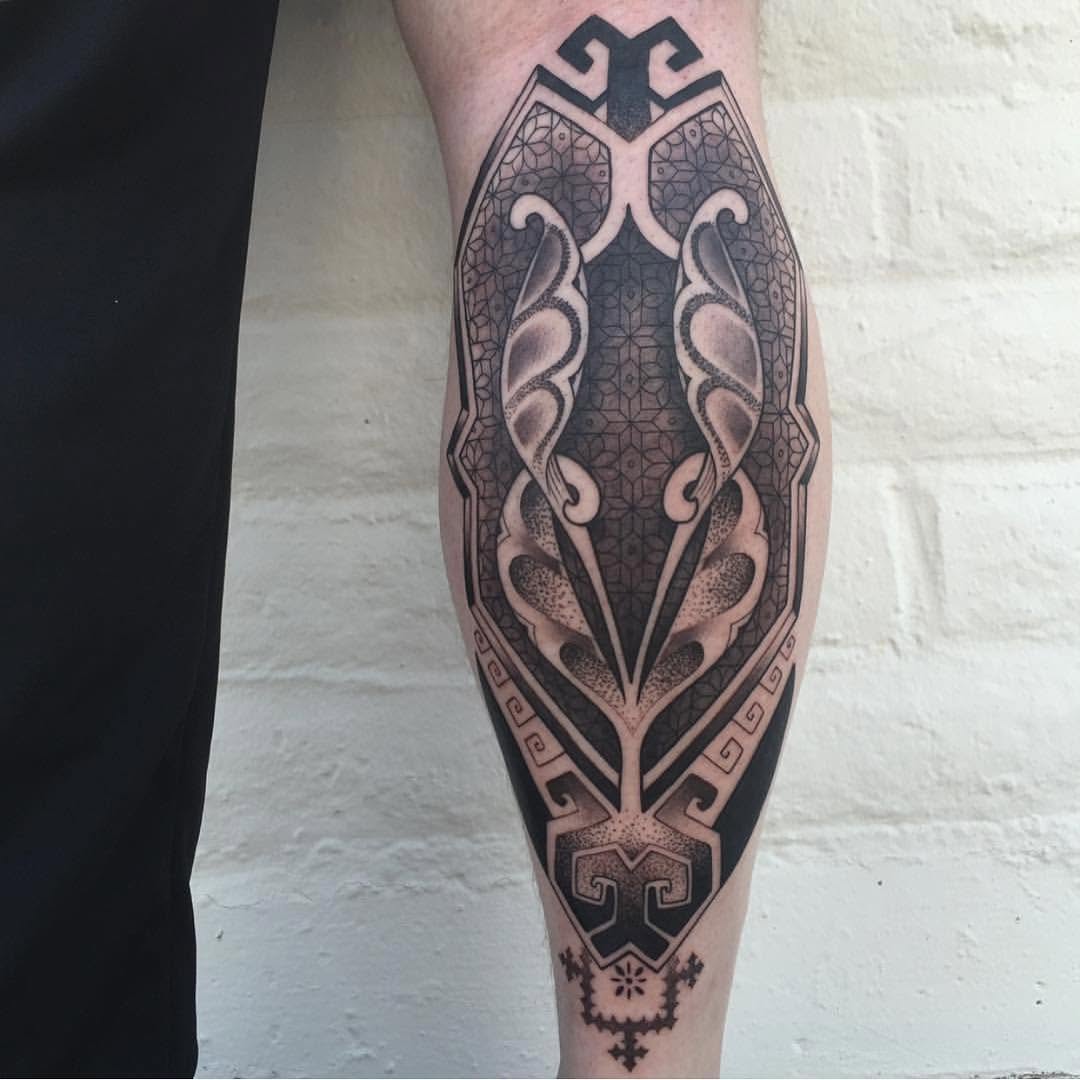 Full Circle Tattoo