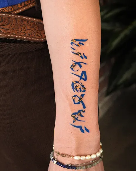 Lettering