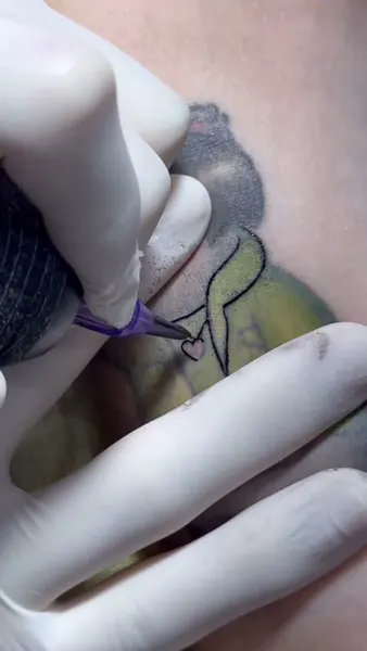 tattooist_arar