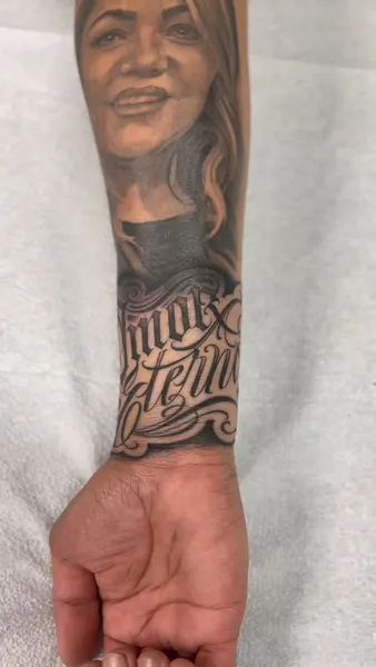 Lettering