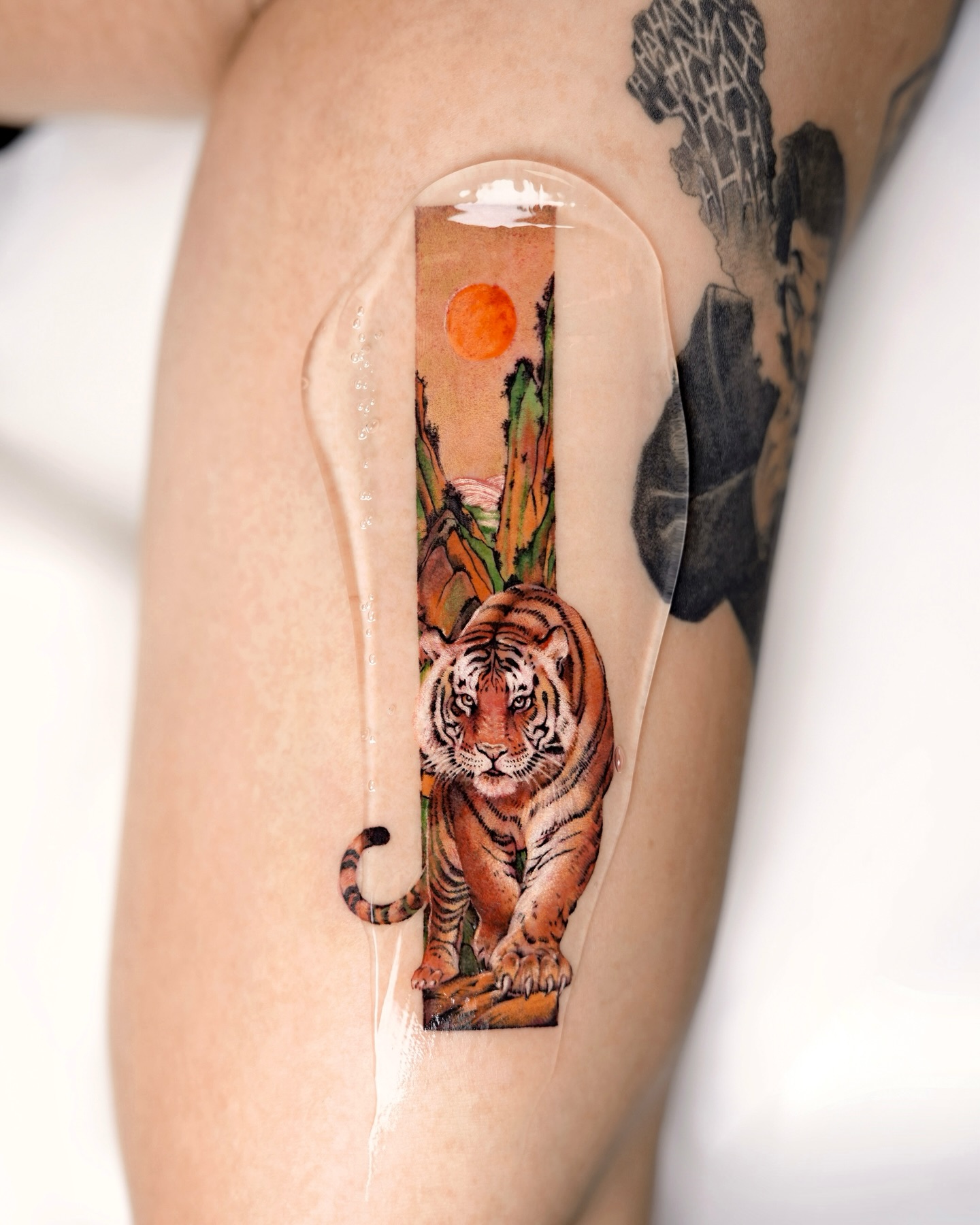 tattooist_yun