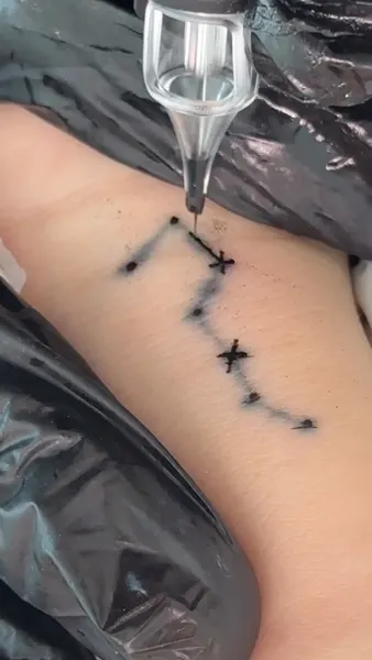 tattooist_arar