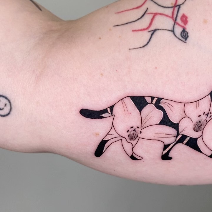 Animal, Flower