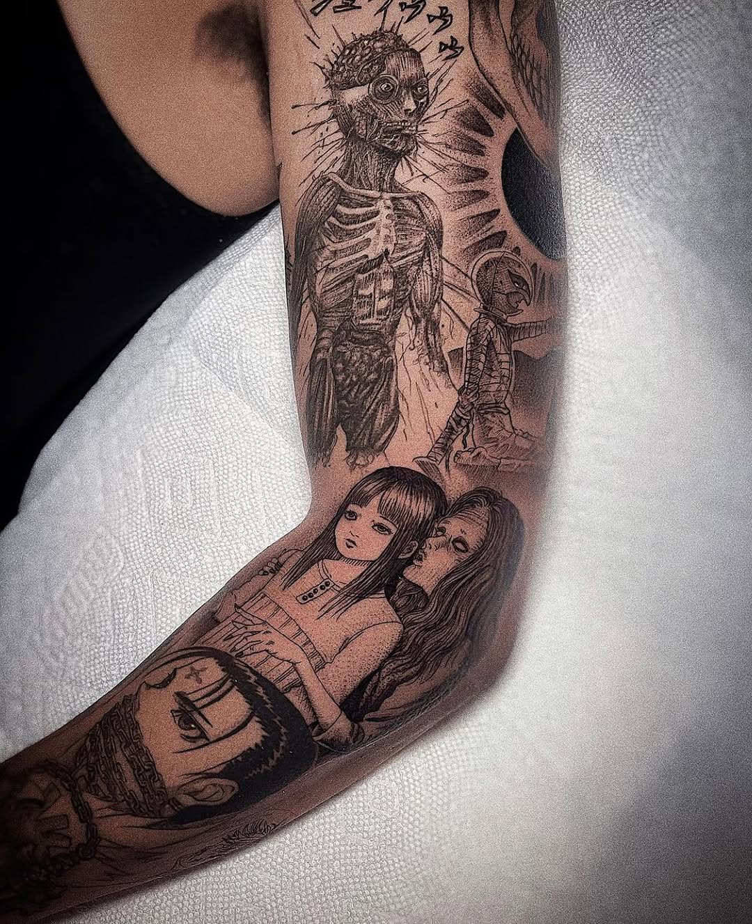 Full Circle Tattoo