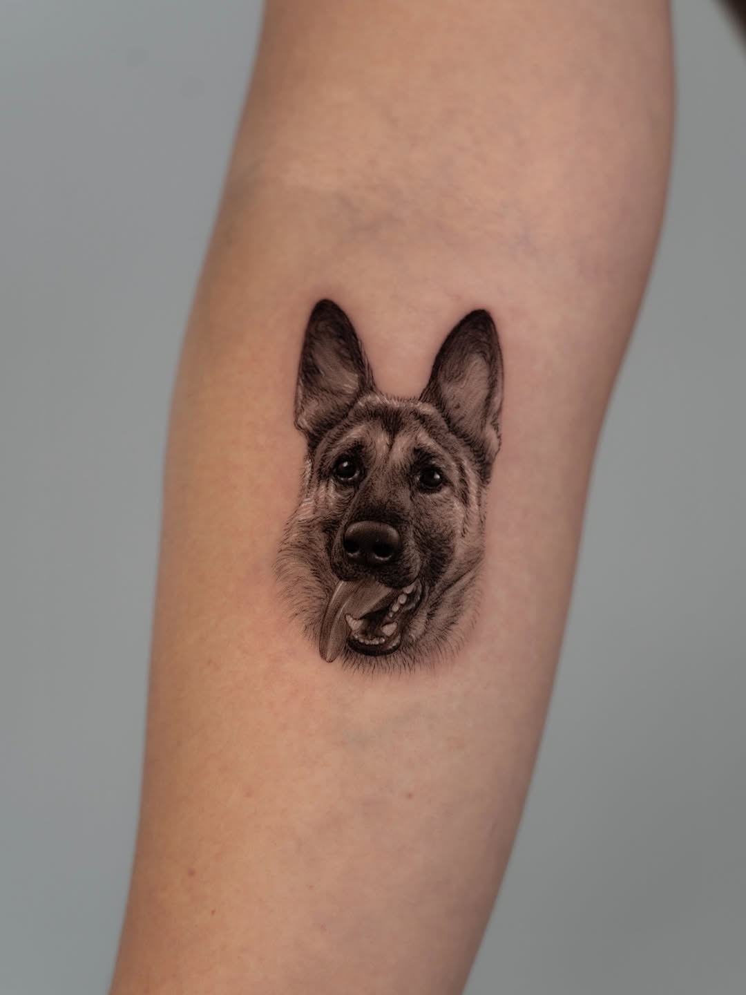 lewis.tattoo