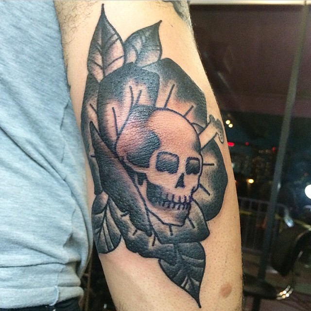 Ink and Dagger Tattoo