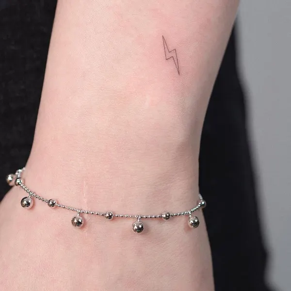 tattooist_arar