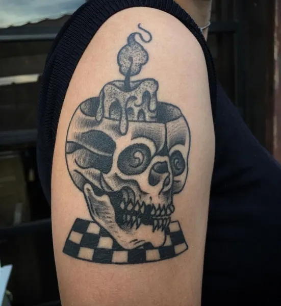 Full Circle Tattoo