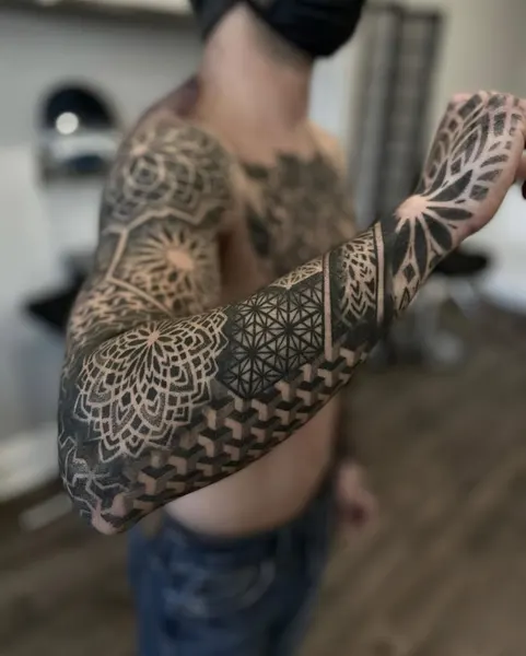 Guru Tattoo