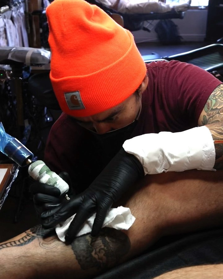 Full Circle Tattoo