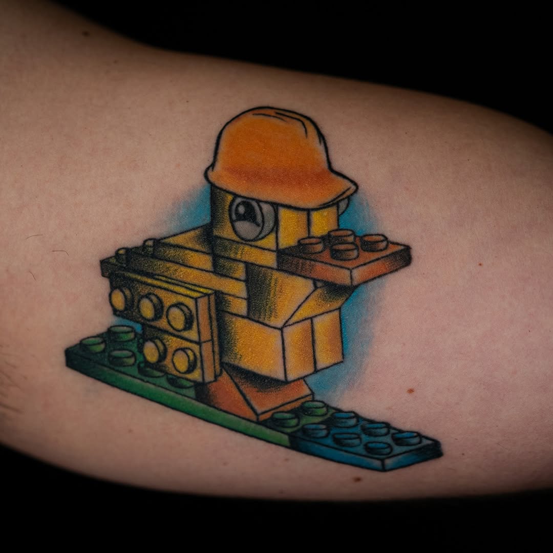 Ink and Dagger Tattoo