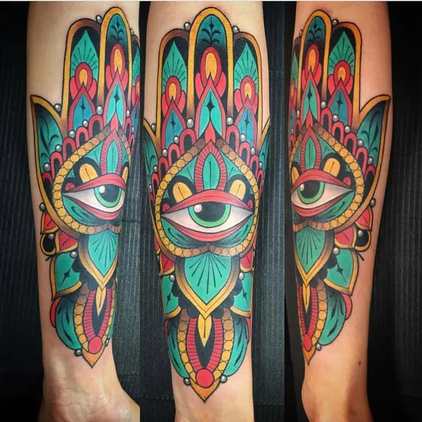 Full Circle Tattoo