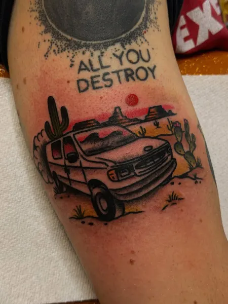lindseebeetattoo