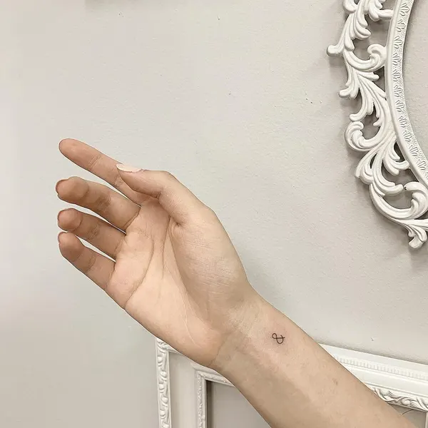선, Lettering, 초소형 타투, 작은 타투