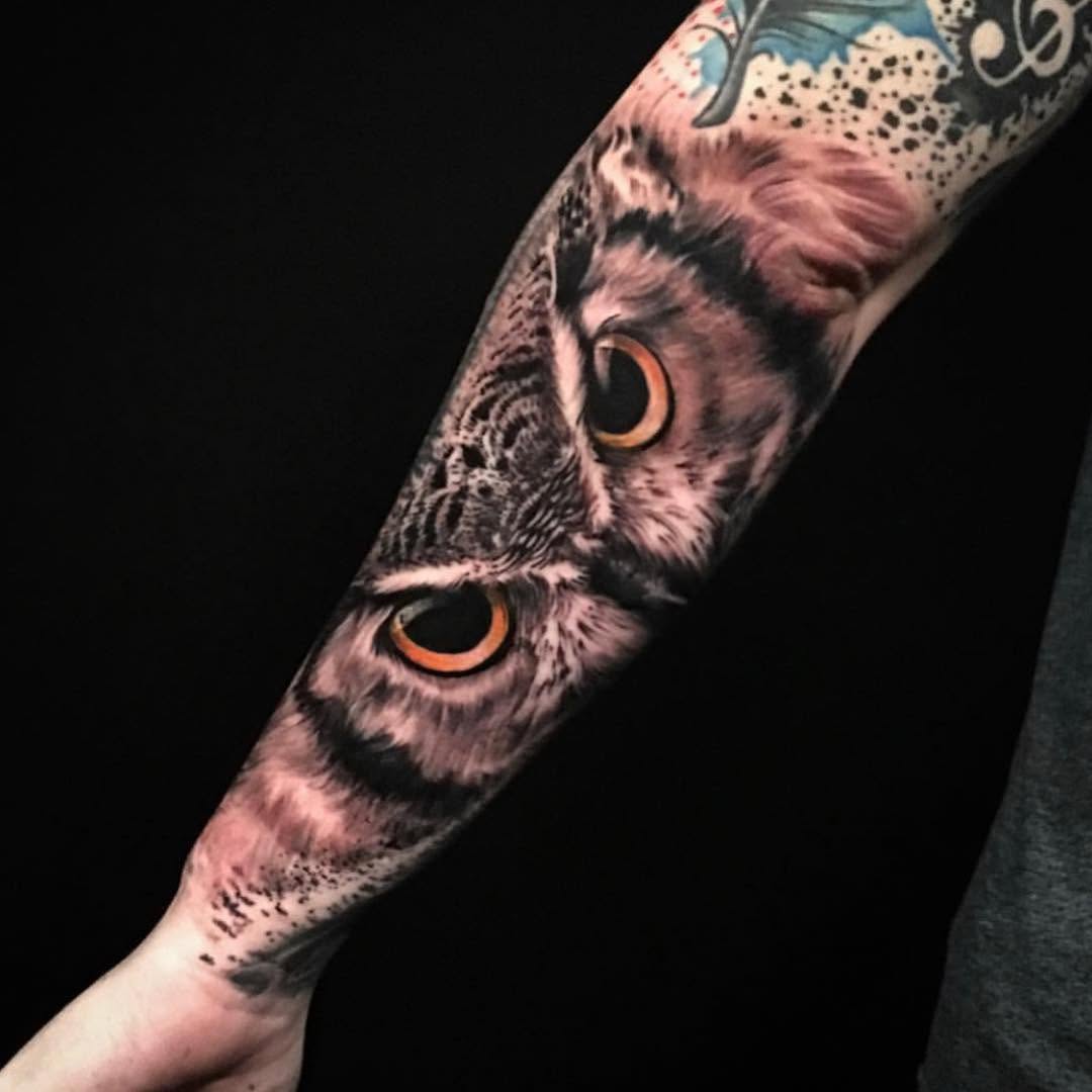 Ink and Dagger Tattoo